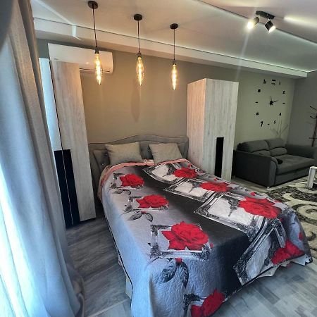 Aparthotel Edinet-Аренда Квартир Единец Eksteriør billede
