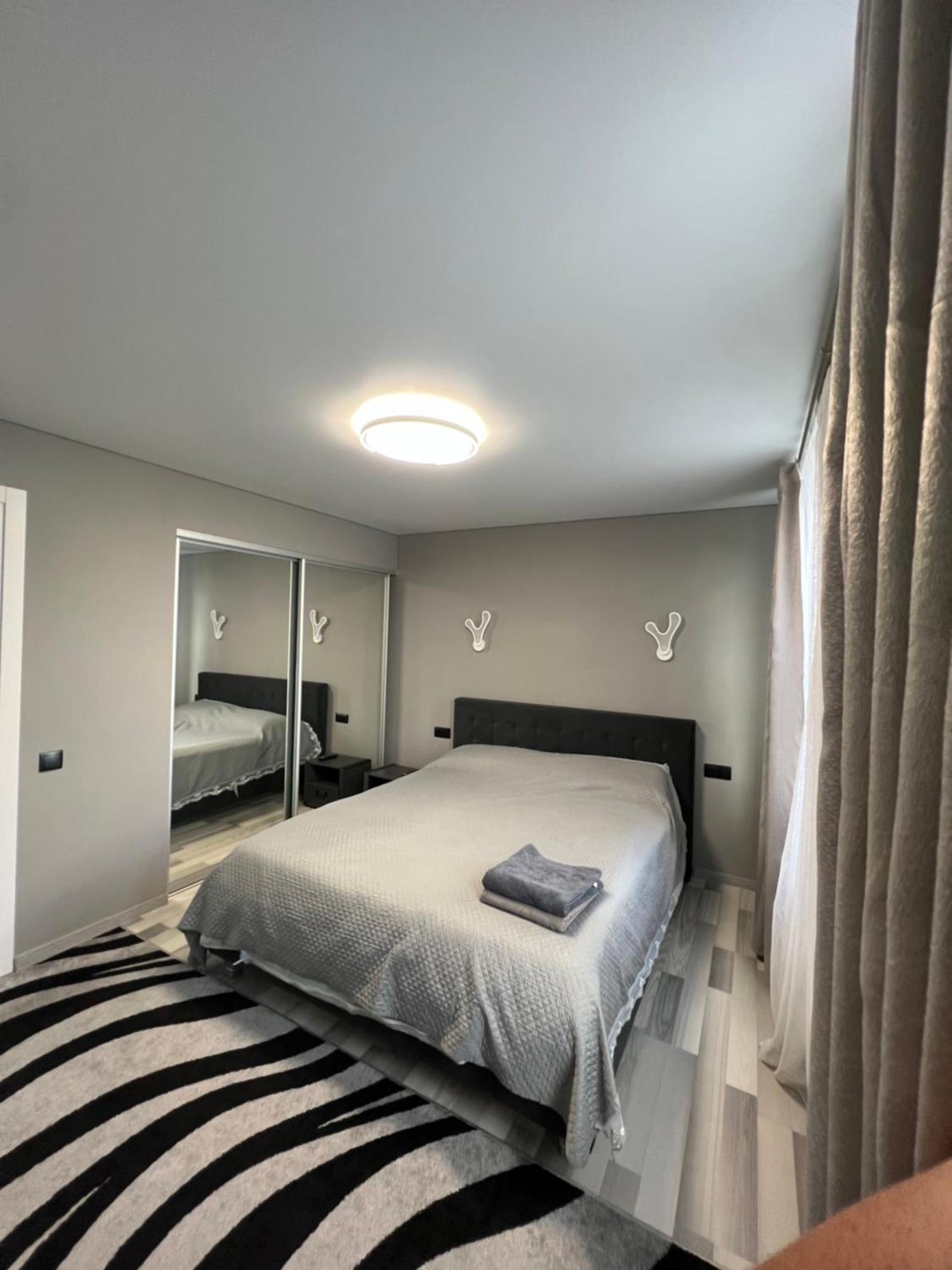 Aparthotel Edinet-Аренда Квартир Единец Eksteriør billede